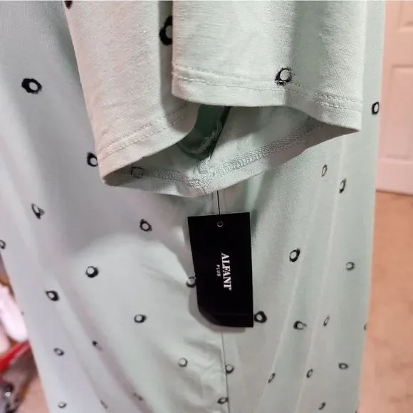 Alfani mint green crew neck dot pattern top tee 2X - Picture 4 of 7